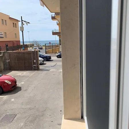 Brezza Di Stabia ゲストハウス カステッランマーレ・ディ・スタービア